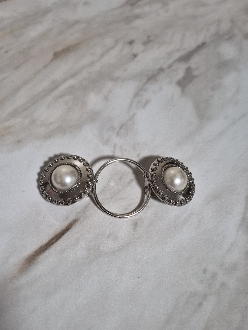 Classic Silver Pearl Ring Connector